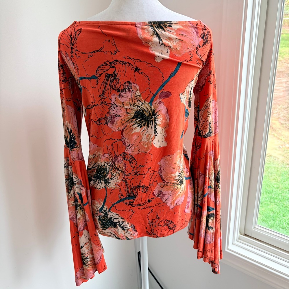 Free People NEW Bell Sleeve Birds Paradise Medium Boho Red Floral‎ Cowl Neck - Picture 6 of 11